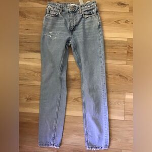 Zara MidRise Jeans 2